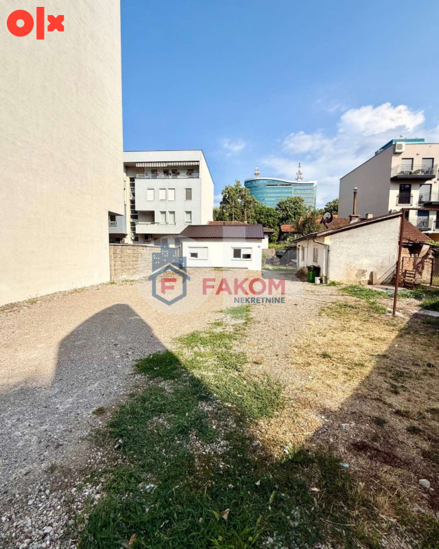 Iznjamljuje se poslovni prostor/kuća na atraktivnoj lokaciji 4