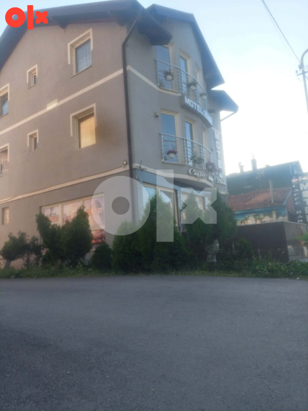 Hitno! Kuca sa poslovnim prostorom- Lukavac,top lokacija 3