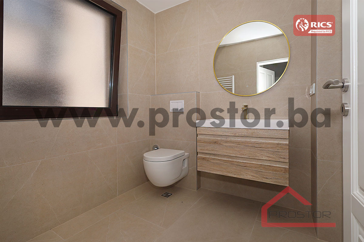 PROSTOR izdaje: Petosobna kuća, Stari Grad 15