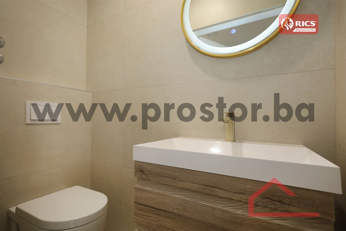 PROSTOR izdaje: Petosobna kuća, Stari Grad 17