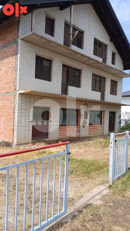 Kuća sa zemljištem Prnjavor - Lišnja 3