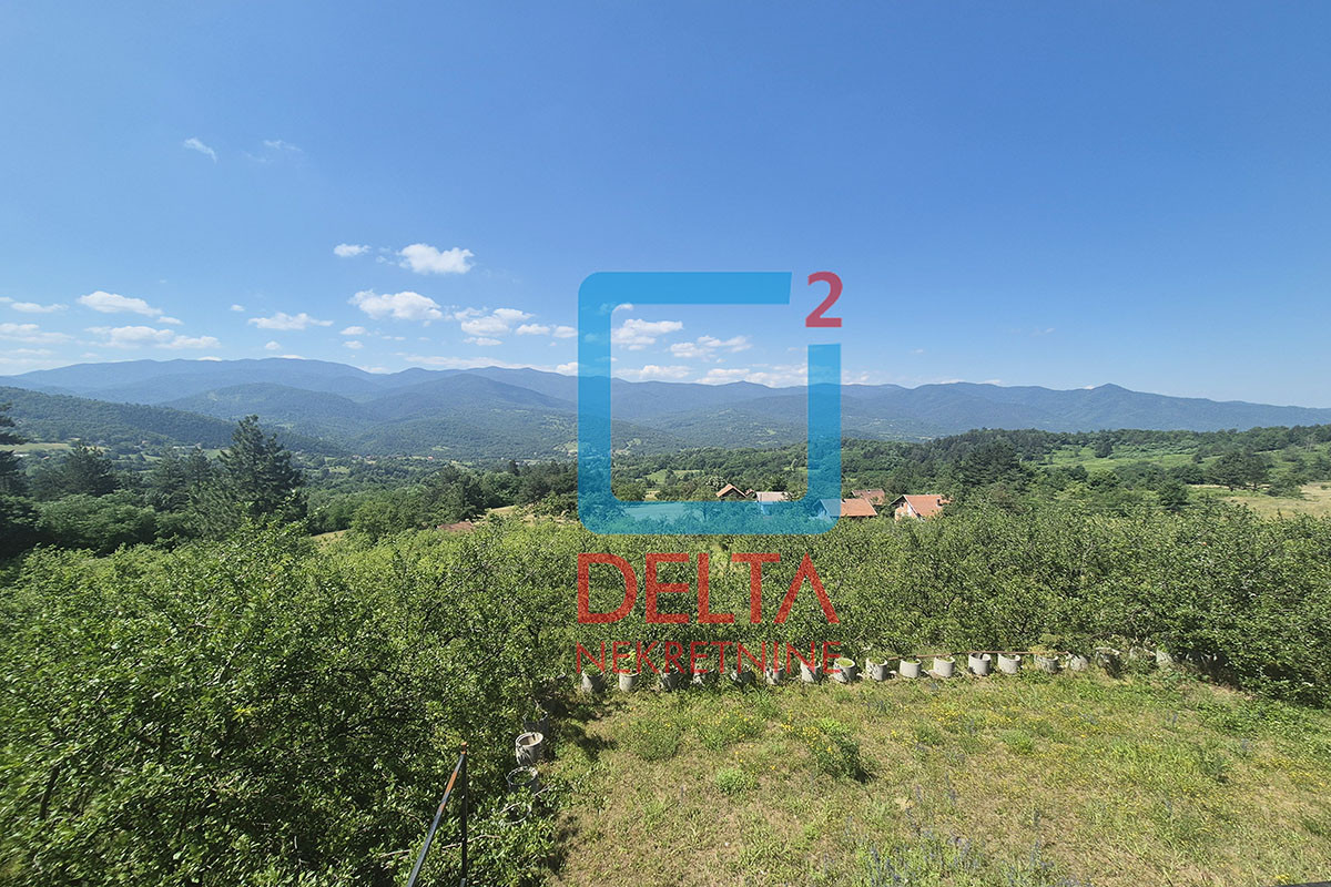 Kuća 175m2 / na parceli 13.716m2 / Vozuća-Krivaja / Zavidovići 11