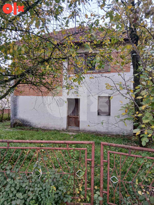 Kuća 125 m2 i plac 550 m2