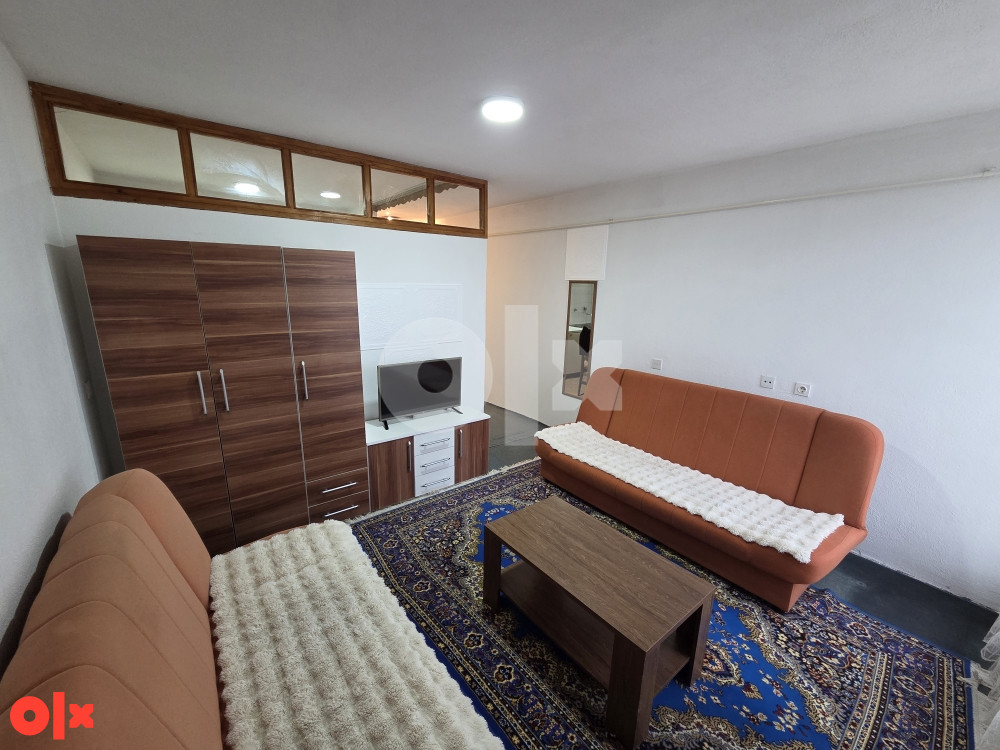 Stanovi i apartmani Zenica kod biroa 30 kvadrata 2