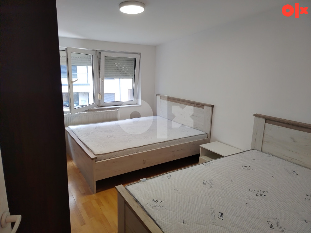 Namjesten trosoban stan 78m2, strogi centar BL 3
