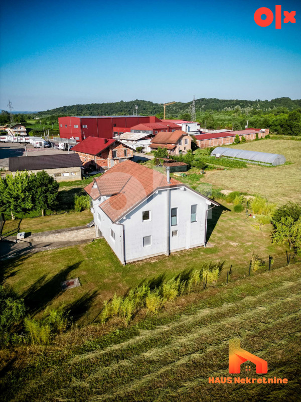 EKSKLUZIVNA PRODAJA - KUĆA SA OKUĆNICOM 1081 M2 LAKTAŠI 2