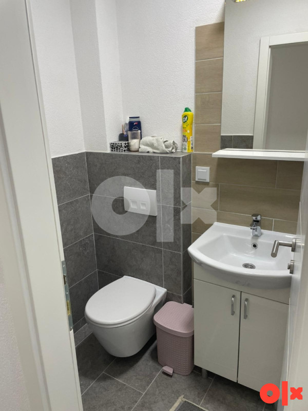 Stanovi i apartmani Ilidža 8