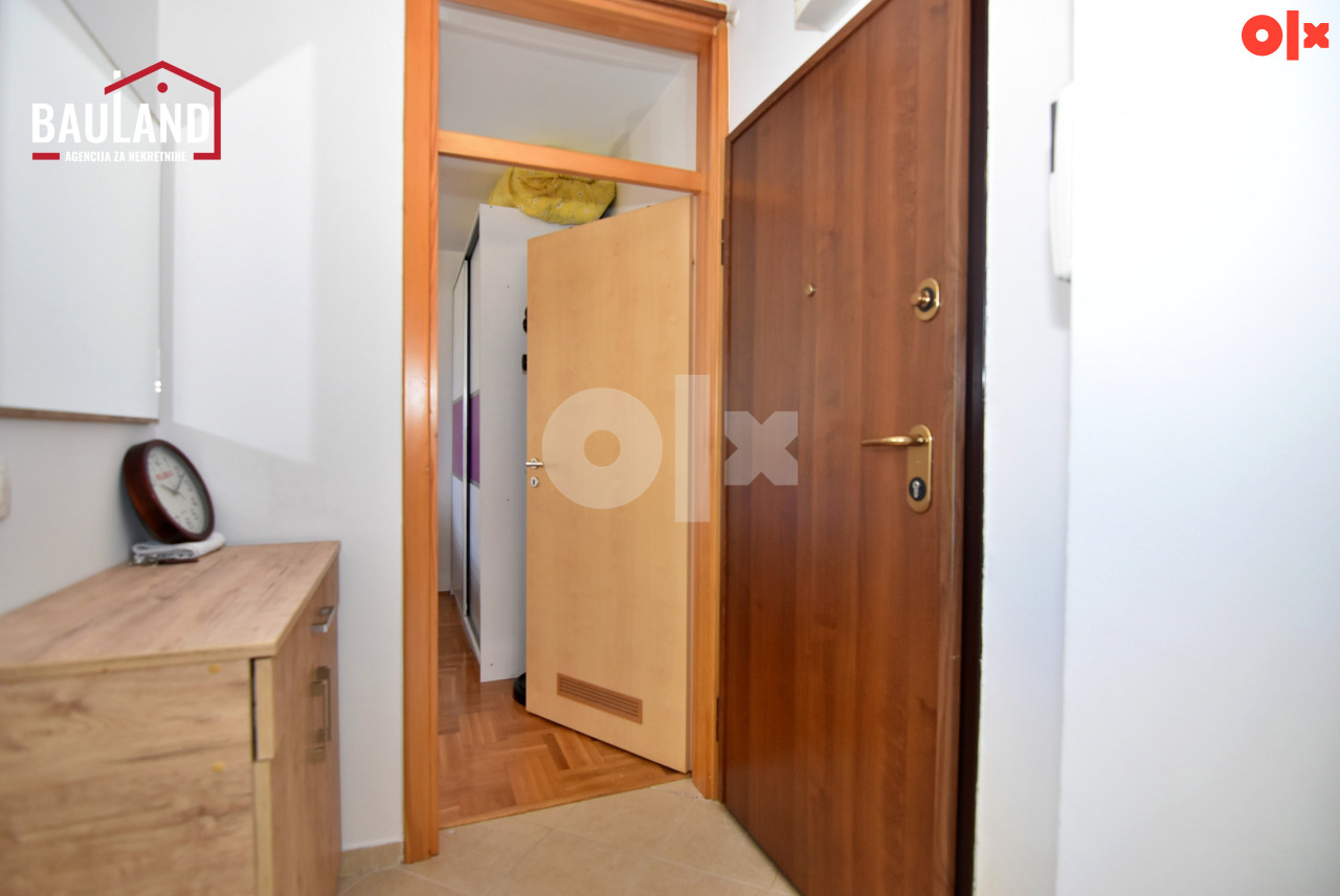 Dvosoban namješten stan, parking mjesto, 49m2 / Stari Grad 8