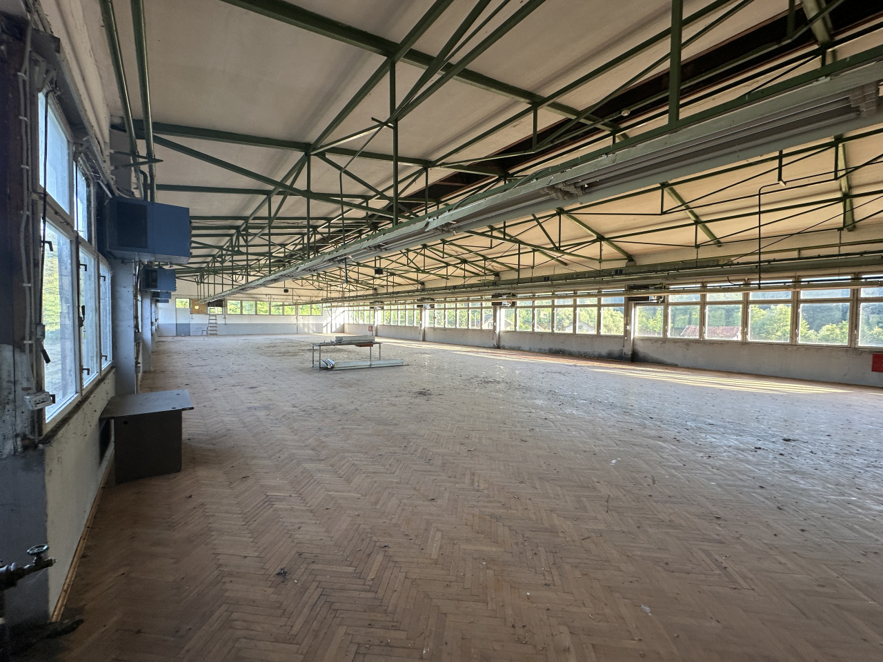 Višenamjenski industrijski kompleks "BM Nova" - 18000 m2 38