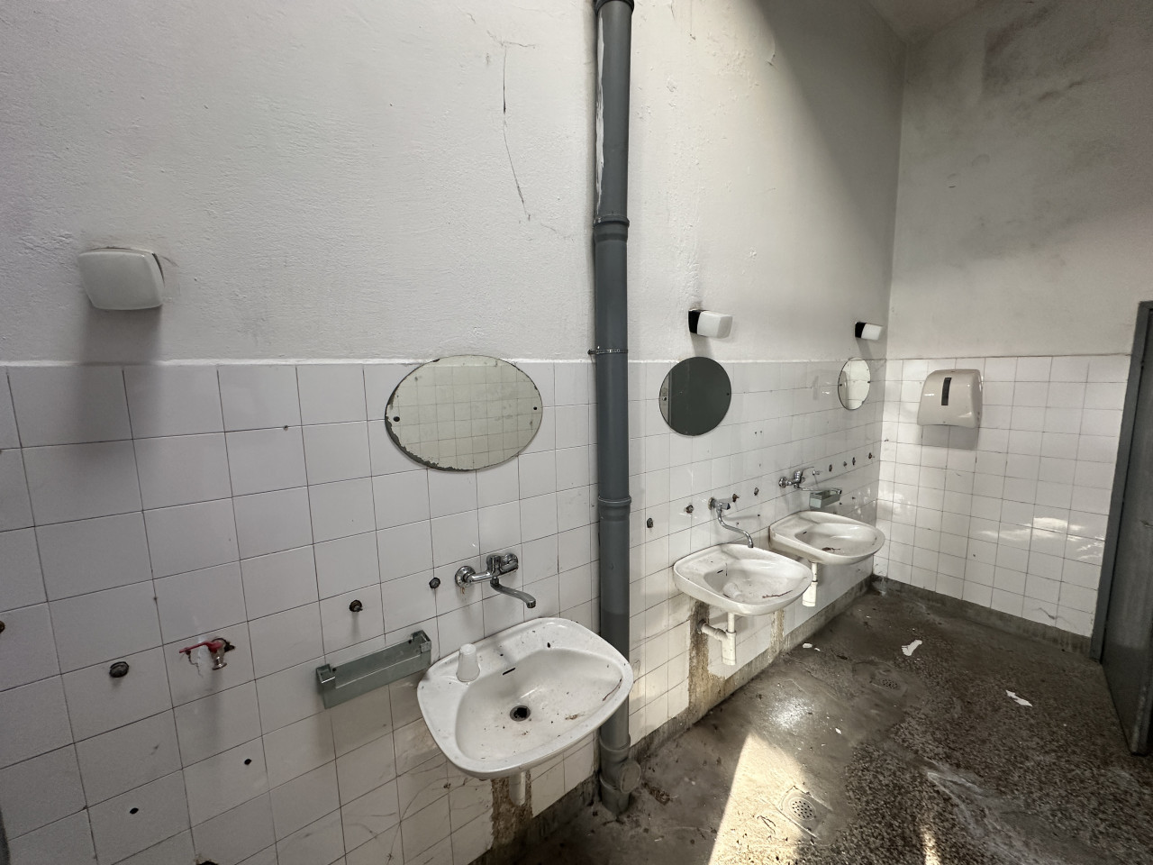 Višenamjenski industrijski kompleks "BM Nova" - 18000 m2 48