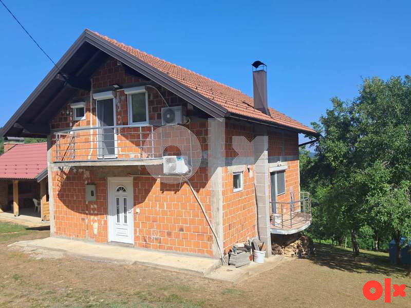 Vikendica kuća imanje Banja Luka 22km 3