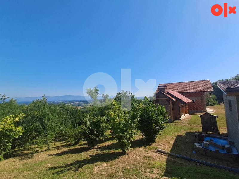Vikendica kuća imanje Banja Luka 22km