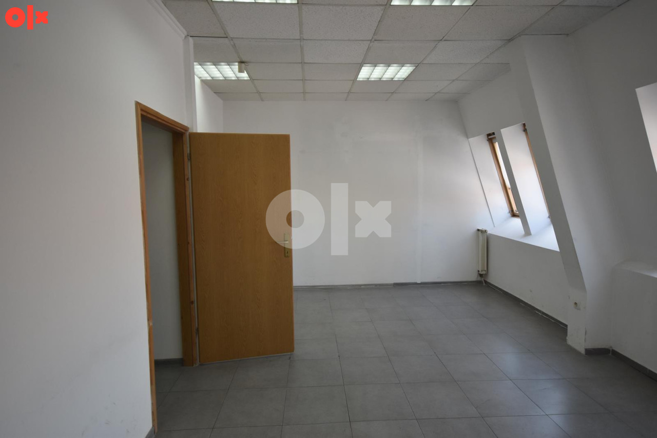 Poslovni prostor u centru Zenice 8