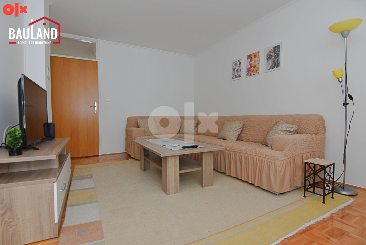 Trosoban namješten stan-75m2 / Aerodromsko, Novi Grad 2