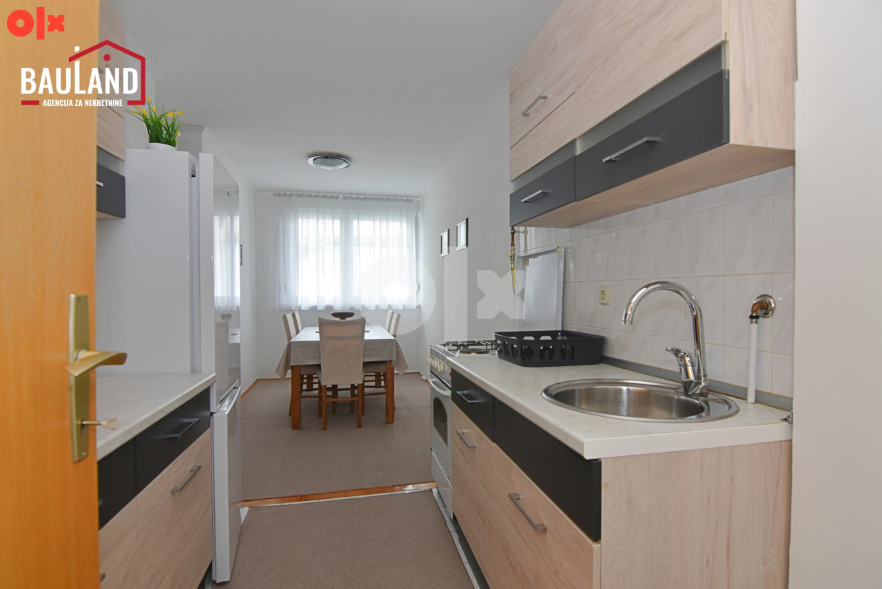 Trosoban namješten stan-75m2 / Aerodromsko, Novi Grad 7