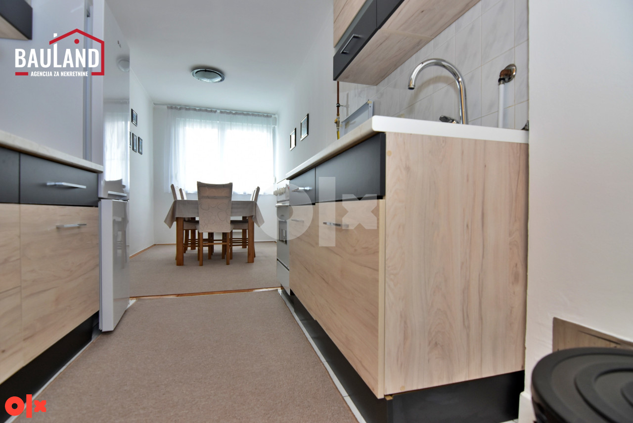 Trosoban namješten stan-75m2 / Aerodromsko, Novi Grad 8