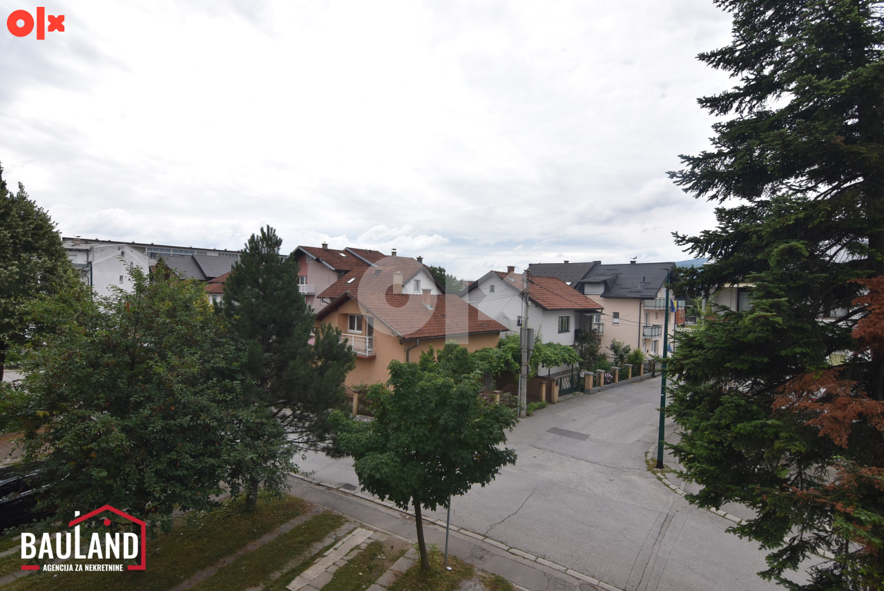 Trosoban namješten stan-75m2 / Aerodromsko, Novi Grad 22