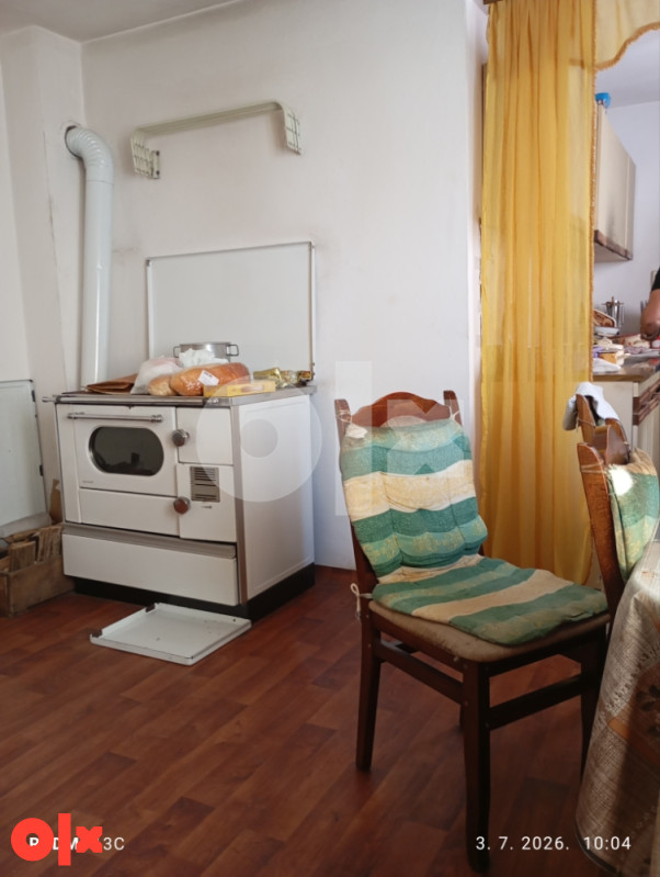 Na prodaju kuca suma zemlja sve u kompletu 6