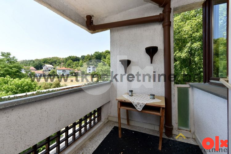 Svijetao trosoban stan površine 86 m2, Novo Naselje 17