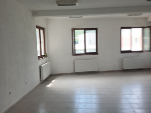 Poslovni prostor Travnik, Grozdovi photo 4