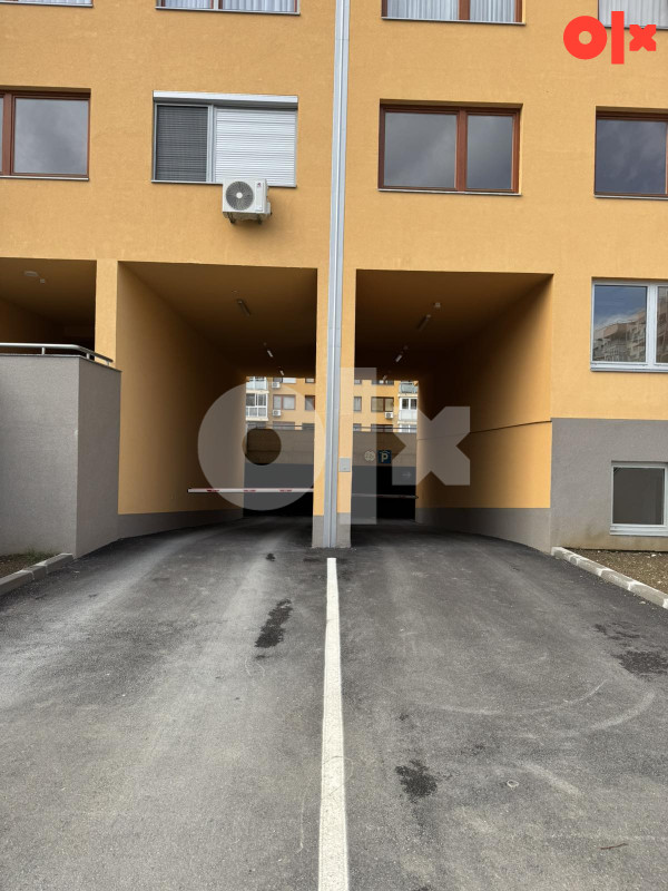 Garaža Sarajevo - Vogosca Rosulje Izdavanje 4