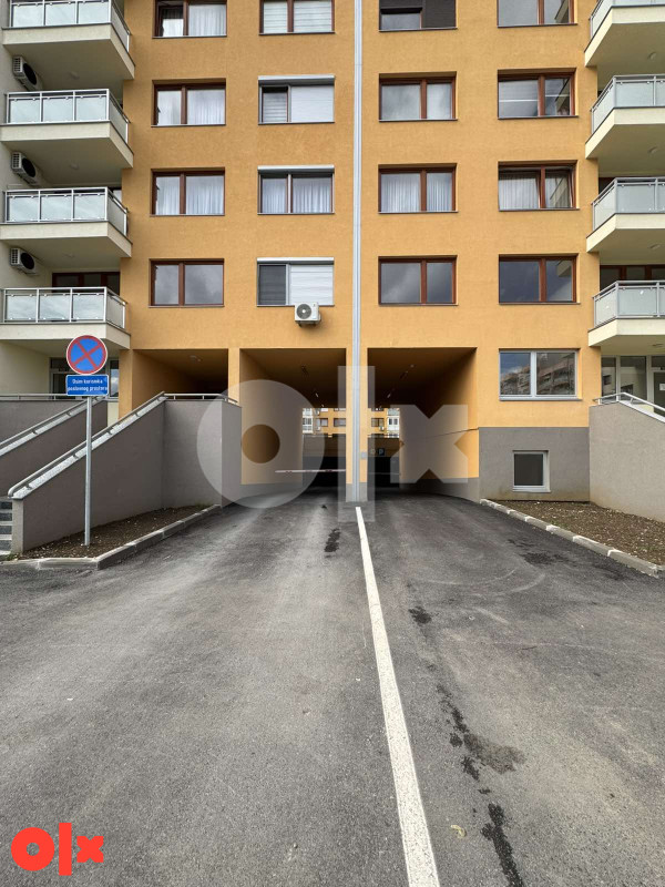 Garaža Sarajevo - Vogosca Rosulje Izdavanje 5