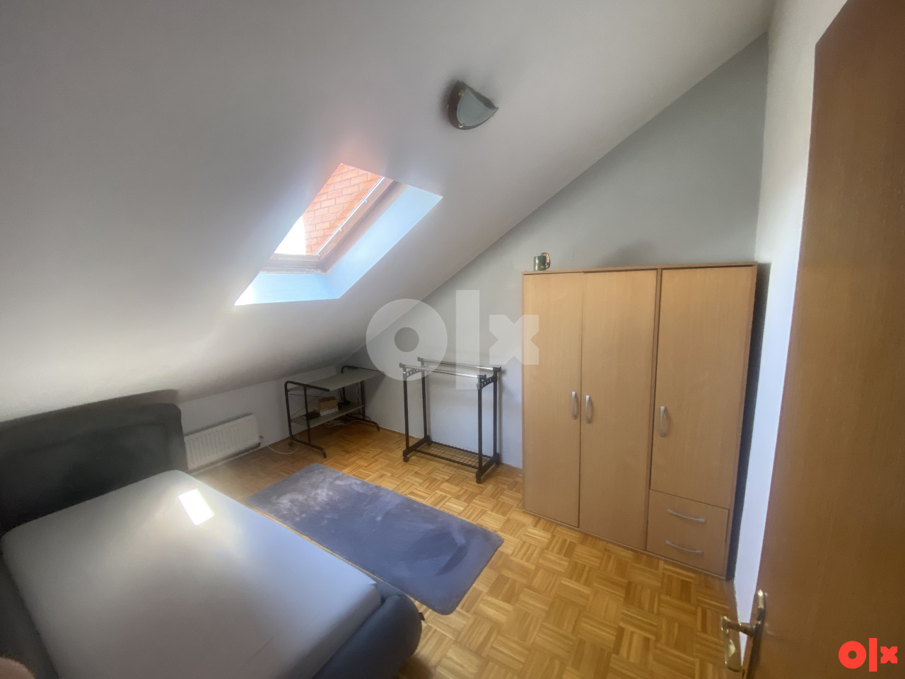 Stan Bihać, polunamješten, potkrovlje, 100m2 11