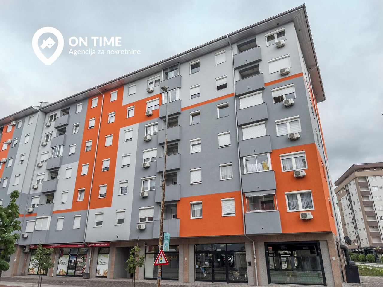 ON TIME izdaje: Dvosoban stan Istočno Sarajevo 12