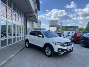 T Cross 1.6TDI 70kW 2020god DSG,led,kamera,f1 176.000km