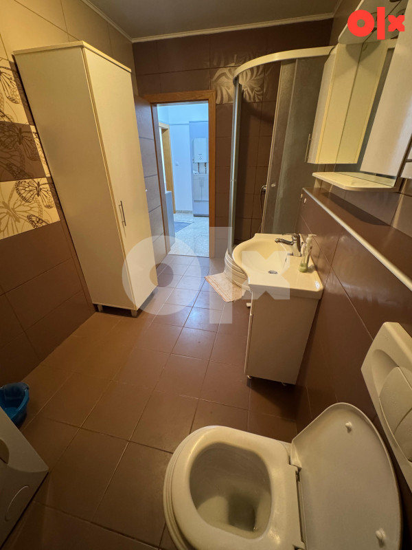 Stan Cazin strogi centar 5