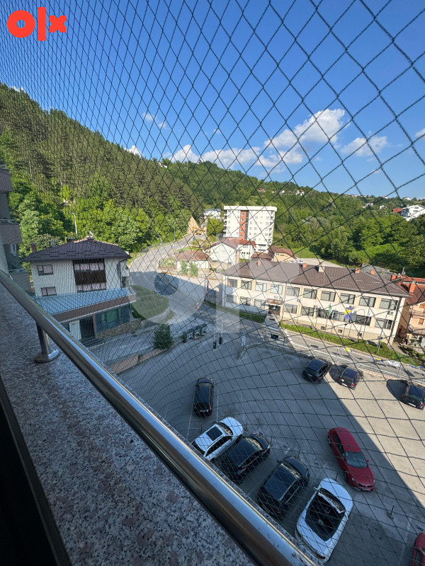 Stan Cazin strogi centar 12