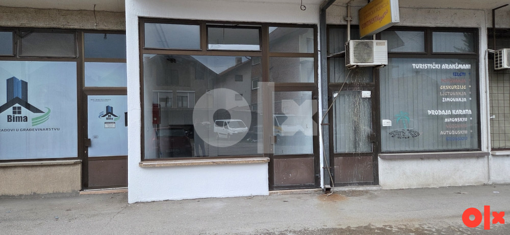 Poslovni prostor Živinice 30m2 centar grada **061412226 9