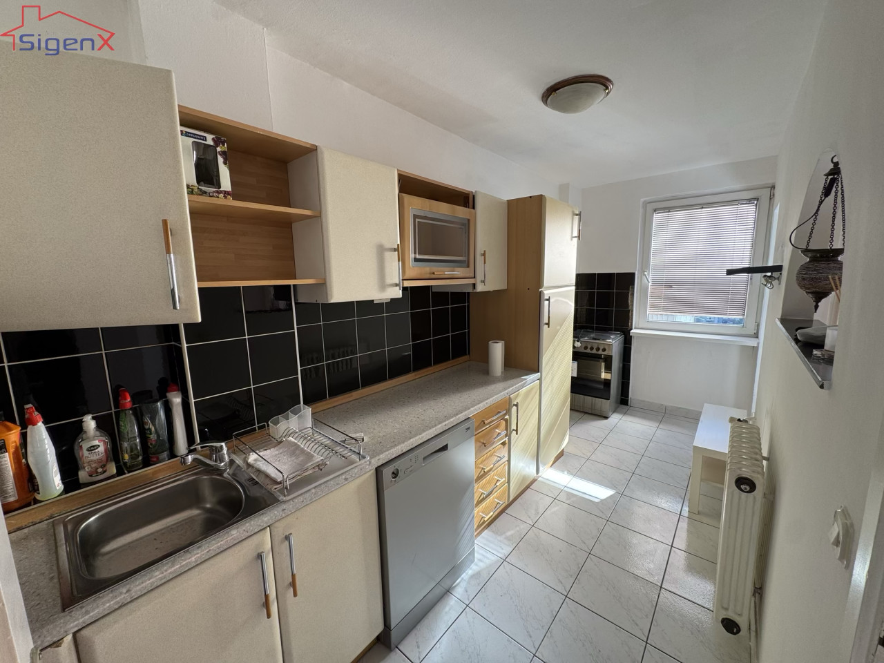 Veći dvosoban stan/Alipašino Polje/polunamješten/63m2/12.sprat 10