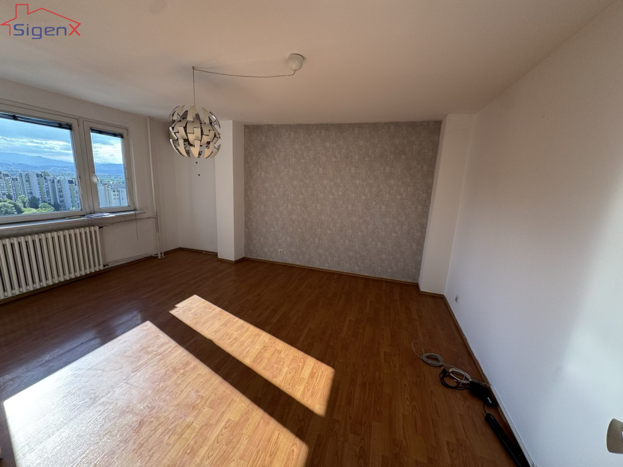 Veći dvosoban stan/Alipašino Polje/polunamješten/63m2/12.sprat 7