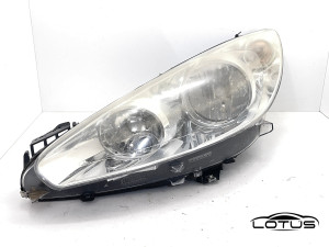 Lijevi far Peugeot 308 2011-2013