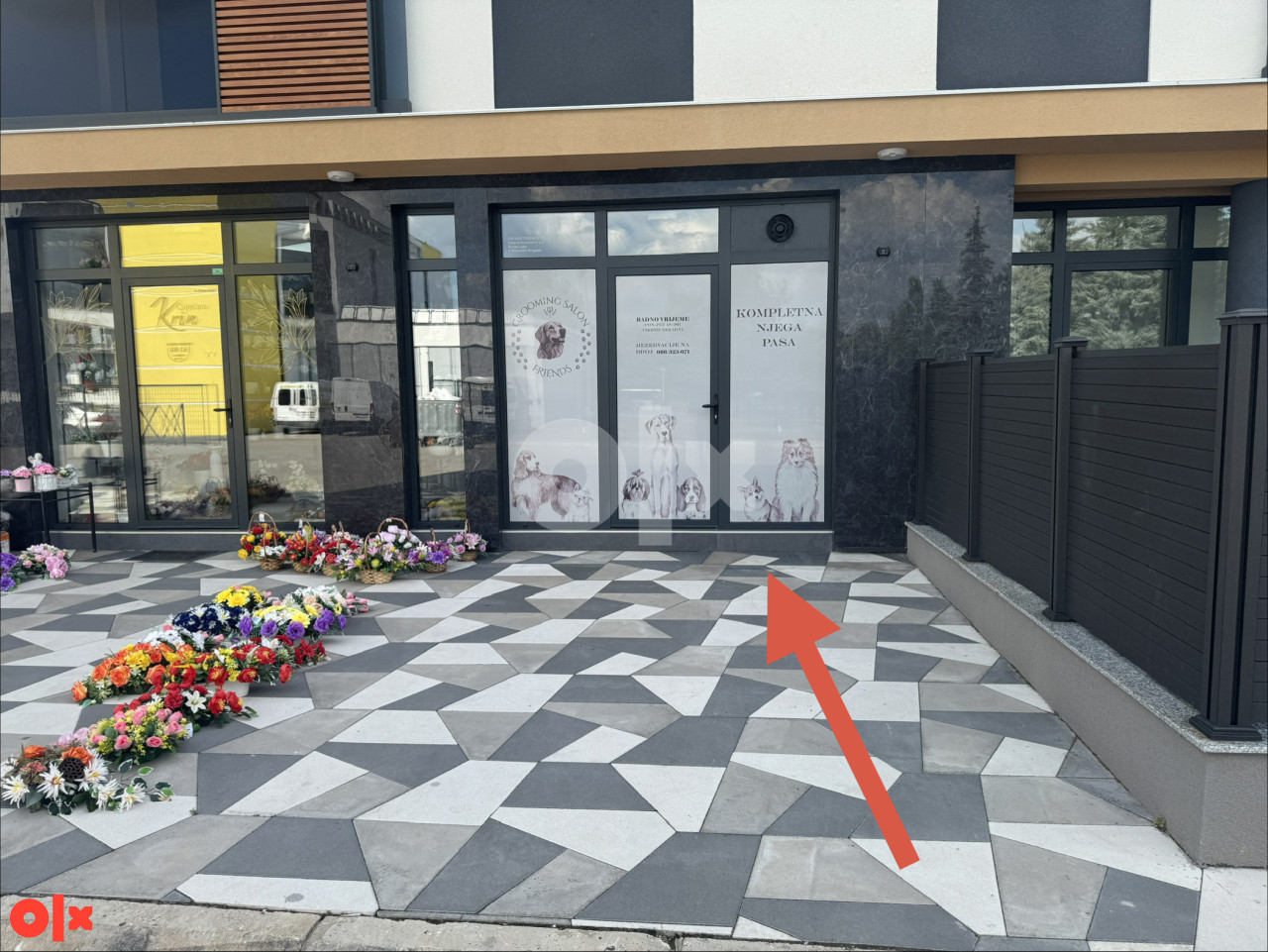 Iznajmljujem Poslovni Prostor 29m2 Banja Luka Lesnina Parking 3