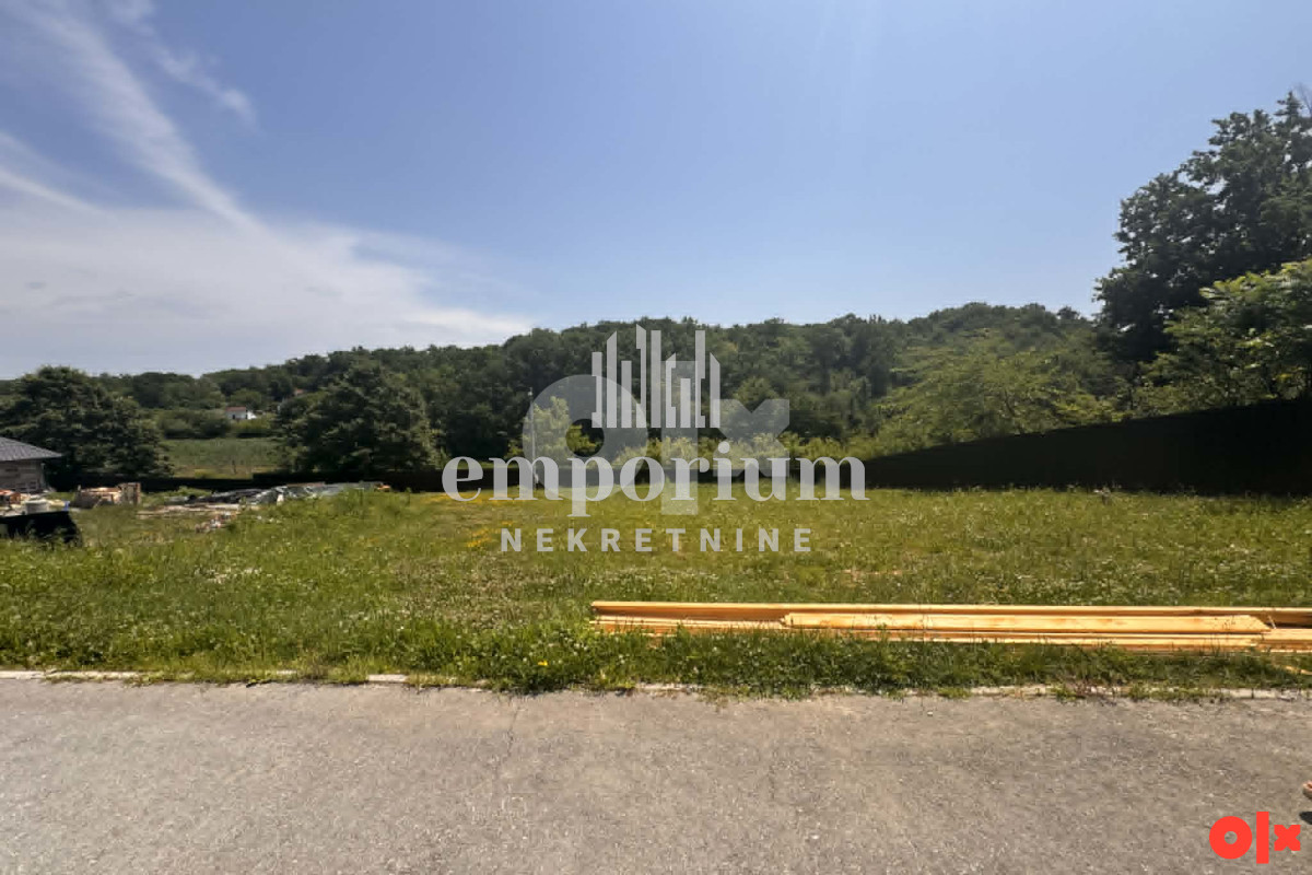 Parcela za izgradnju vikendice sa bazenom, 737 m2 ID:2742/BN 4