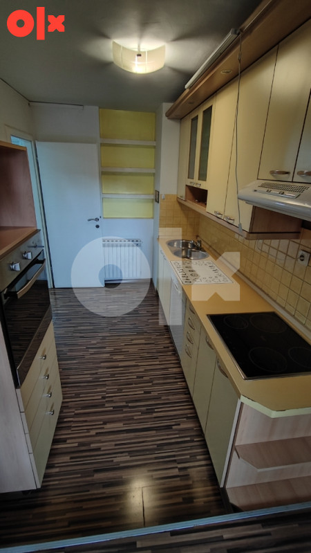 Dobrinja C5 četvorosoban dvoetažni stan 112m2 17