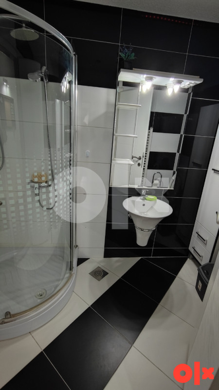 Dobrinja C5 četvorosoban dvoetažni stan 112m2 16
