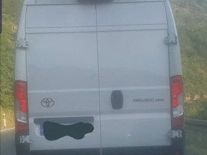 Stop lampe za Kombi Toyota 2026 godina, nove stope