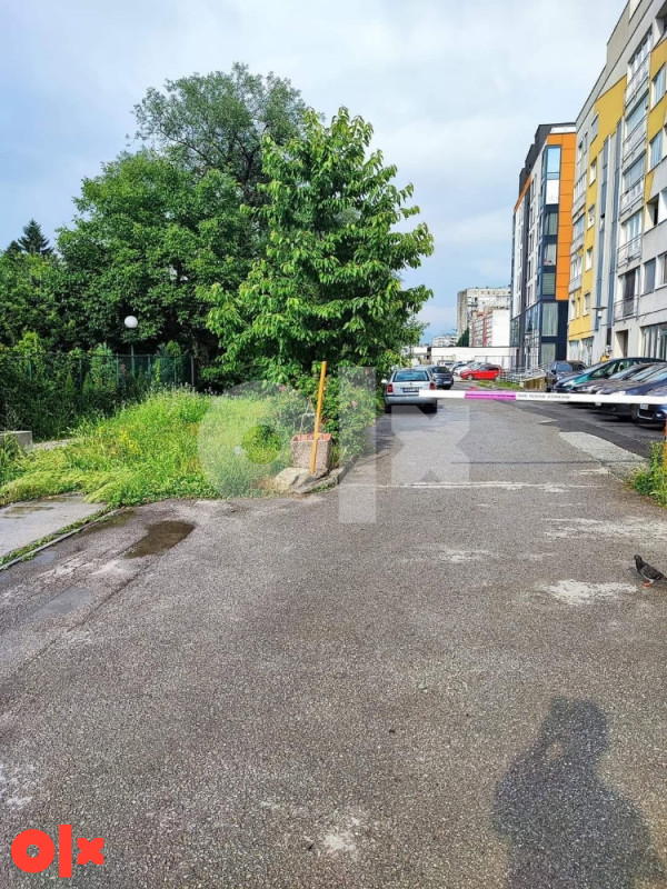 Otoka namještena garsonjera sa parkingom 9