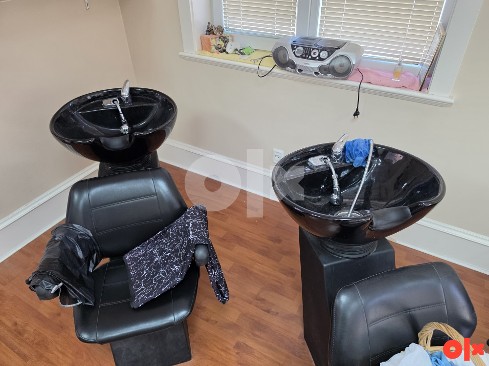 Izdaje se opremljen frizerski salon Ljubuški 5