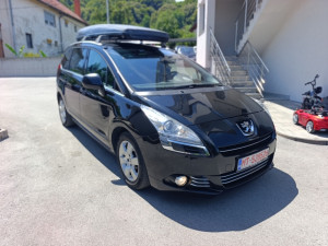 Peugeot 5008 1.6 HDi 82kw 12/2011god Automatic full oprema