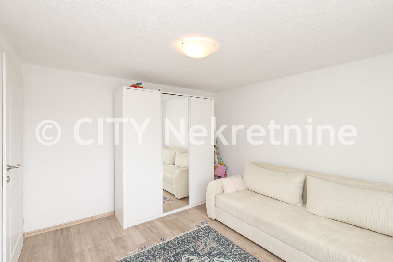 Trosoban namješten stan - Novi grad - Buća potok - 80 m2 12