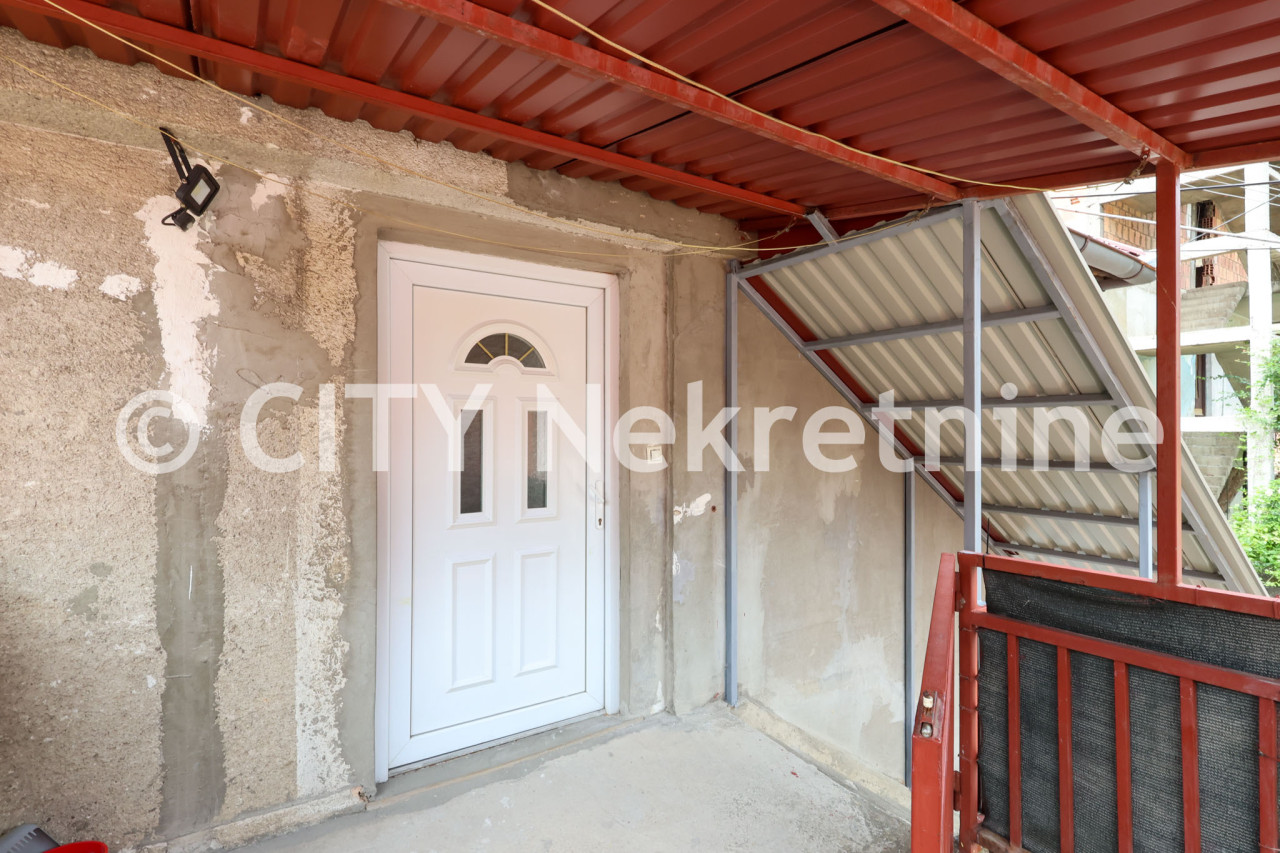 Trosoban namješten stan - Novi grad - Buća potok - 80 m2 19