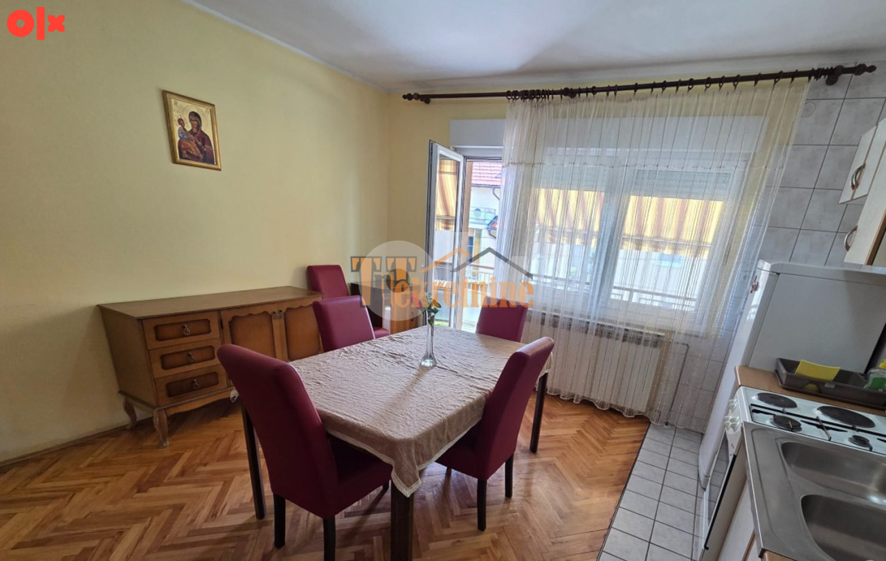 Trosoban stan 70 m2 - Nova Varoš 2