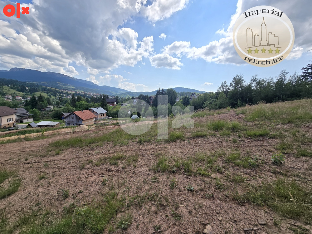 Zemljište Pale, Luke,cca 500m2, tri parcele 11