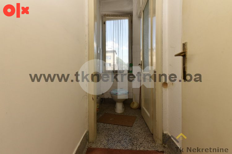 BULEVAR-PRILIKA - Prostran dvosoban 74 m2, sa dva balkona 12