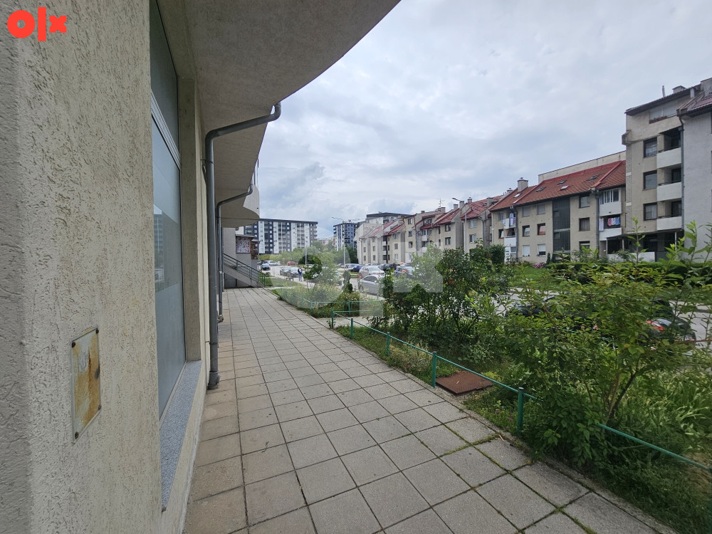 Poslovni prostor 128 m2 Istočno Sarajevo Dobrinja IV RENOVIRAN 10