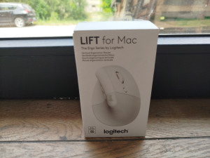 Logitech Lift for Mac Ergonomski bežični miš